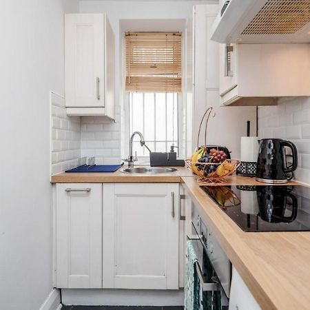 Stunning 2-Bed Apt - Free Parking - Camden - Central - Zoo - Shop - Events London Exterior photo