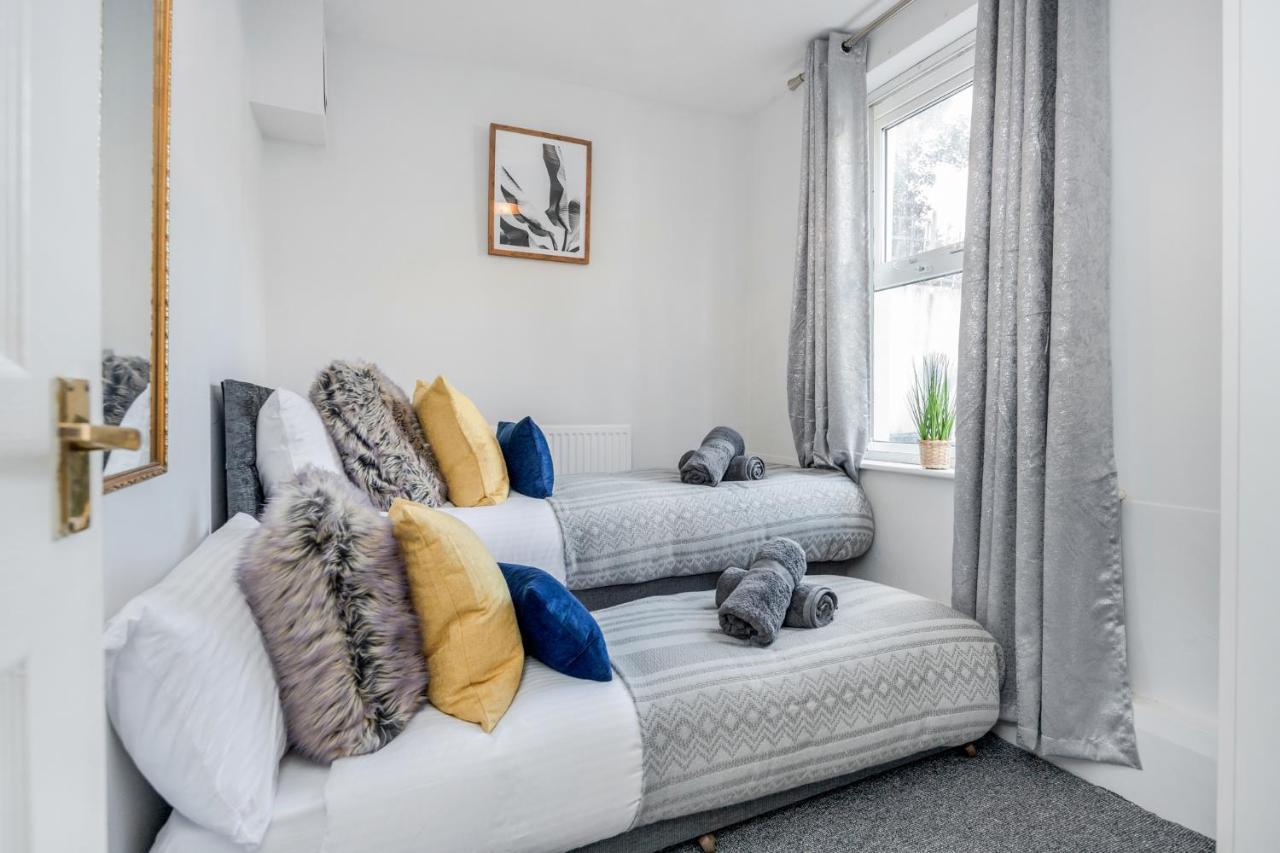 Stunning 2-Bed Apt - Free Parking - Camden - Central - Zoo - Shop - Events London Exterior photo
