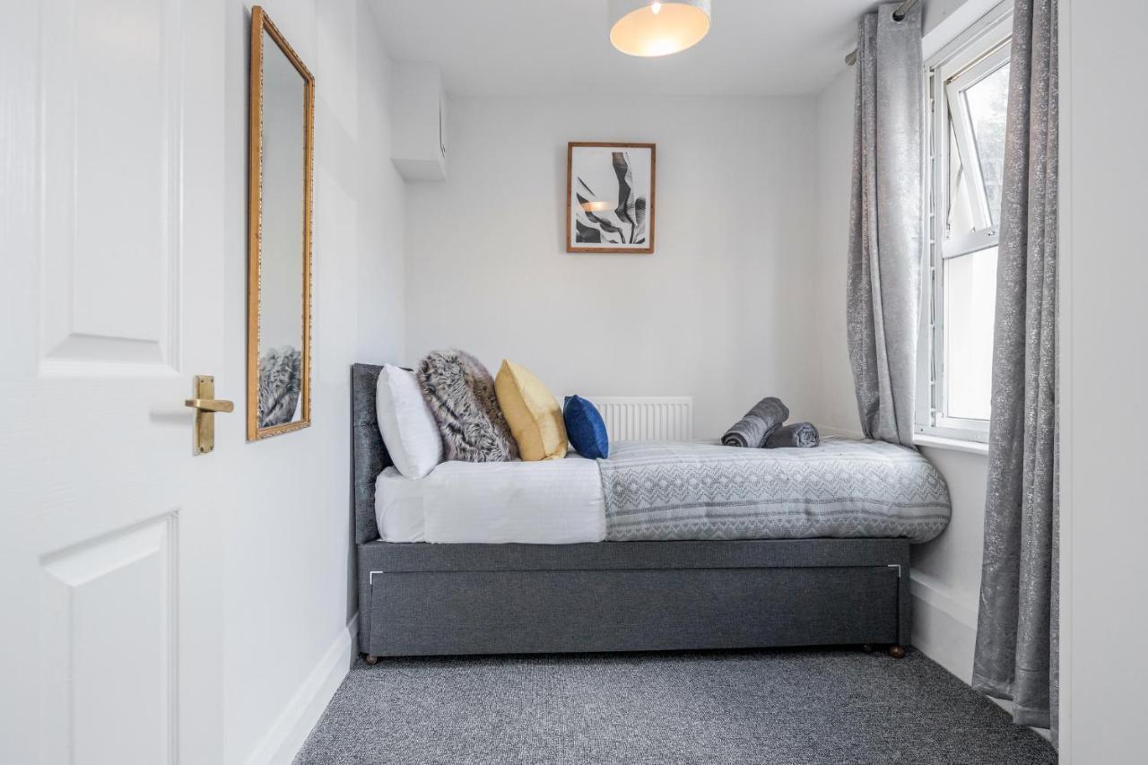 Stunning 2-Bed Apt - Free Parking - Camden - Central - Zoo - Shop - Events London Exterior photo