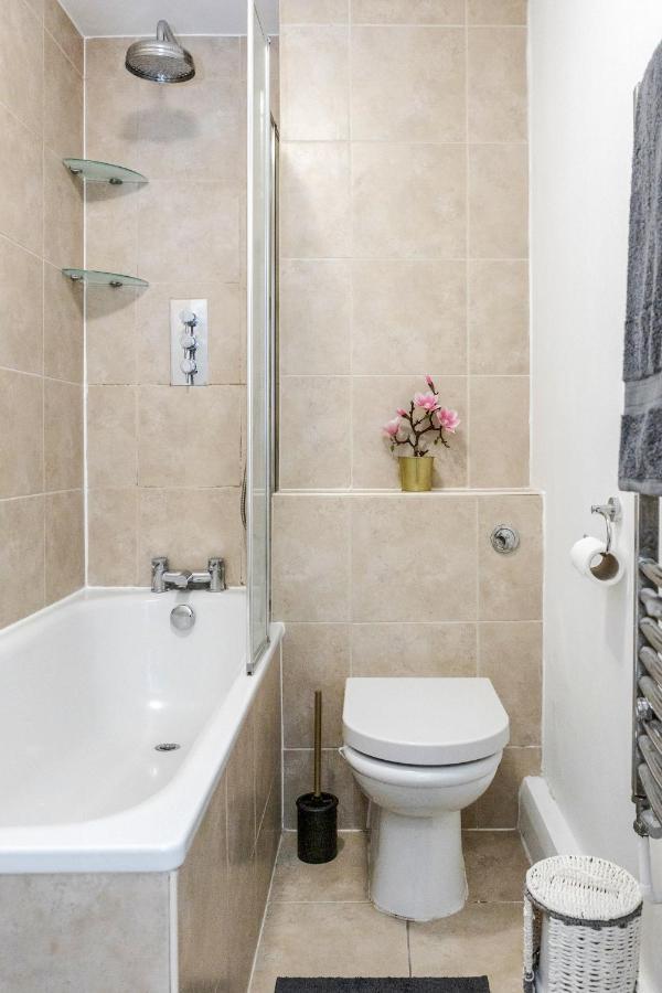 Stunning 2-Bed Apt - Free Parking - Camden - Central - Zoo - Shop - Events London Exterior photo